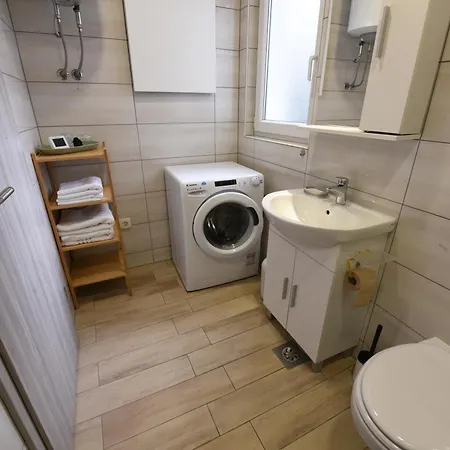 شقة Quiet One-bedroom Near Center Free Parking ليوبليانا